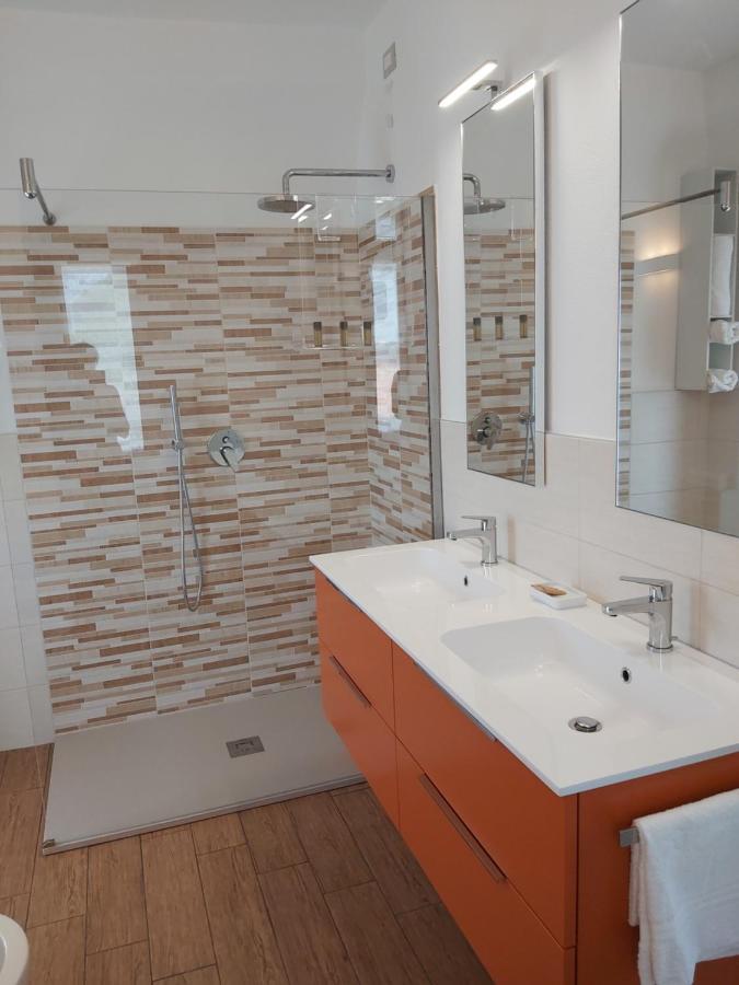 Casa Cimavilla Con Parcheggio Privato Gratuito Crevoladossola Exterior photo
